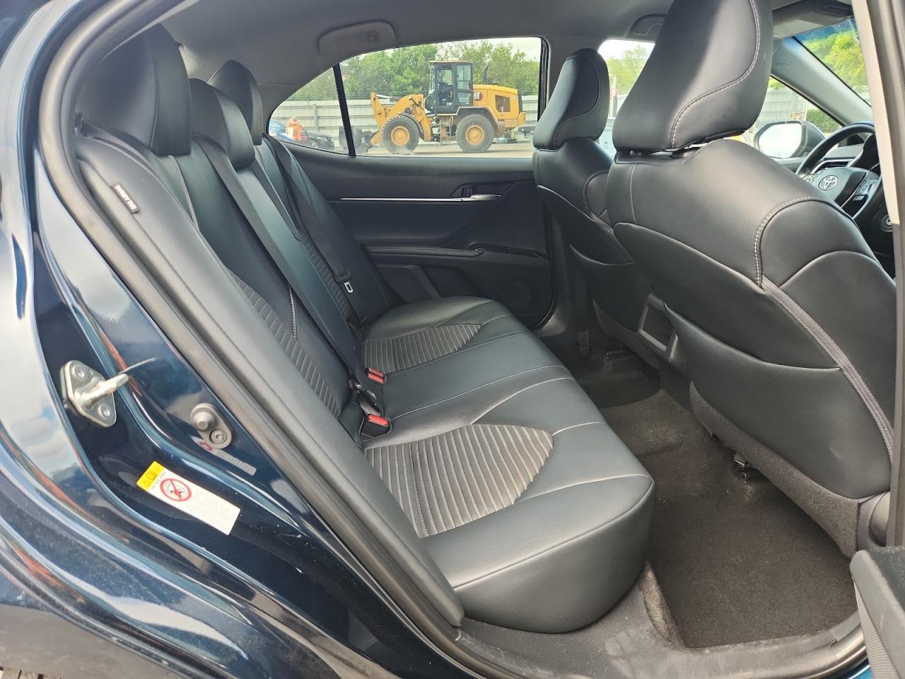 TOYOTA CAMRY 2018 VIN 4T1B11HK9JU666491 zdjęcie 10