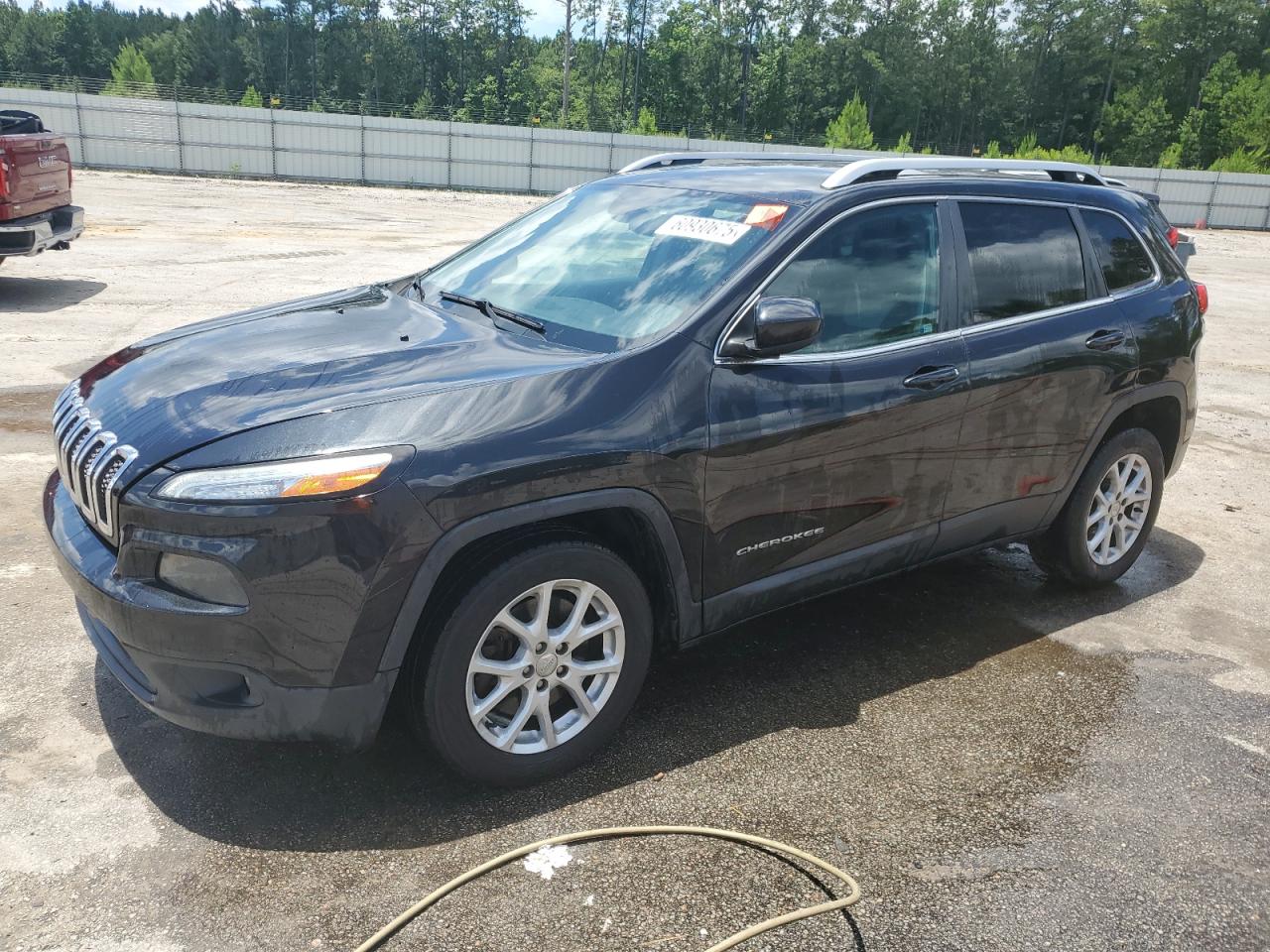 2014 Jeep Cherokee Latitude for Sale in Harleyville, SC - Side