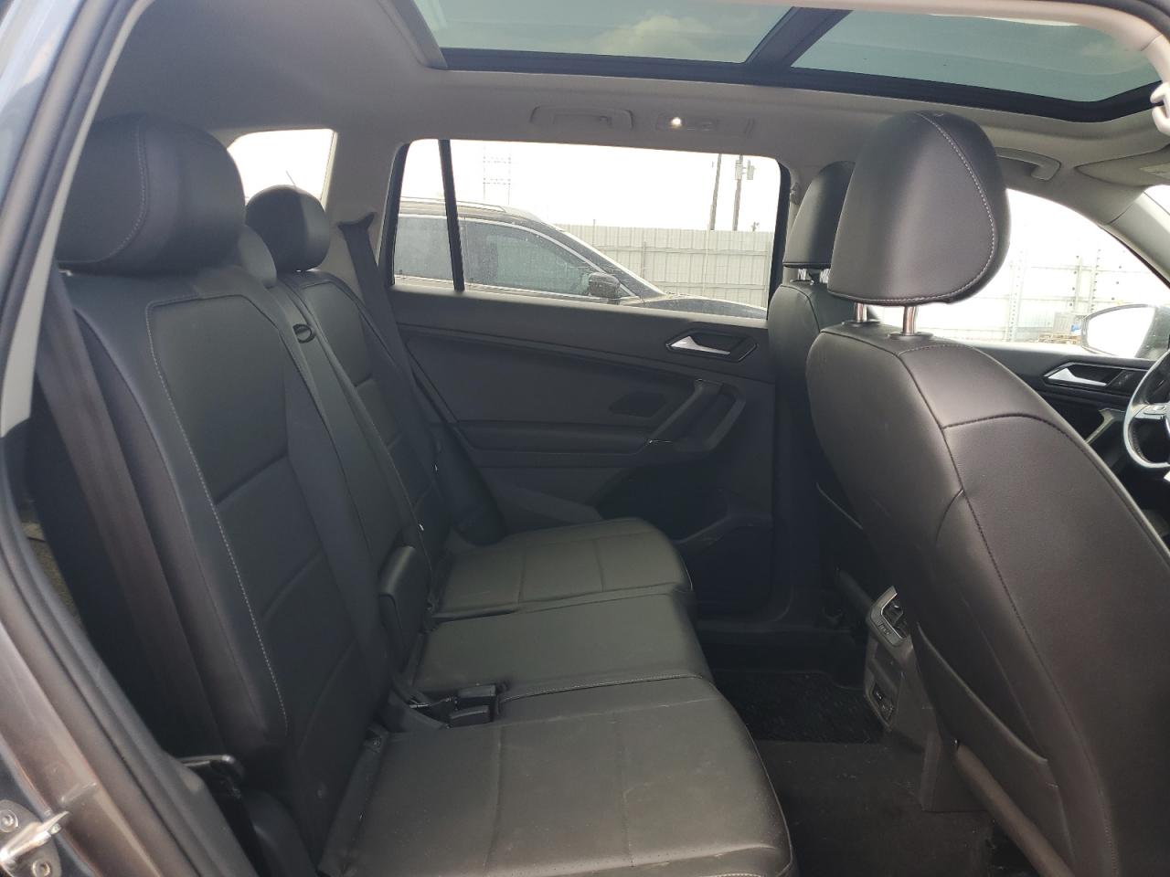 2018 Volkswagen Tiguan Se VIN: 3VV2B7AX7JM219612 Lot: 62842385