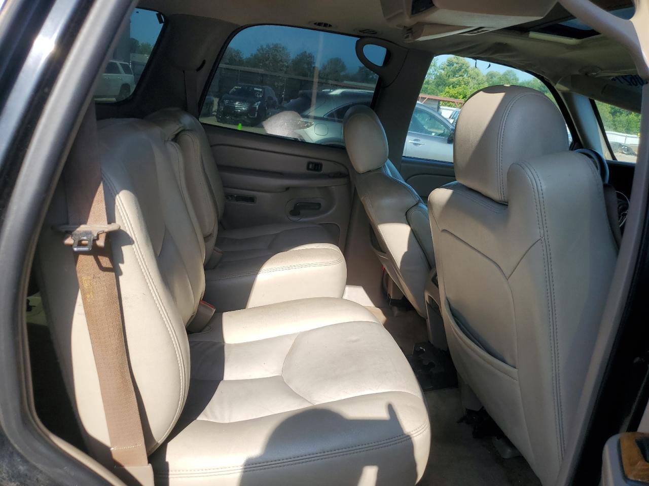 2004 Chevrolet Tahoe C1500 VIN: 1GNEC13Z24J308324 Lot: 62062755