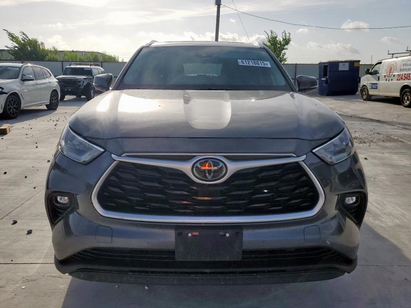  TOYOTA HIGHLANDER 2020 Srebrny