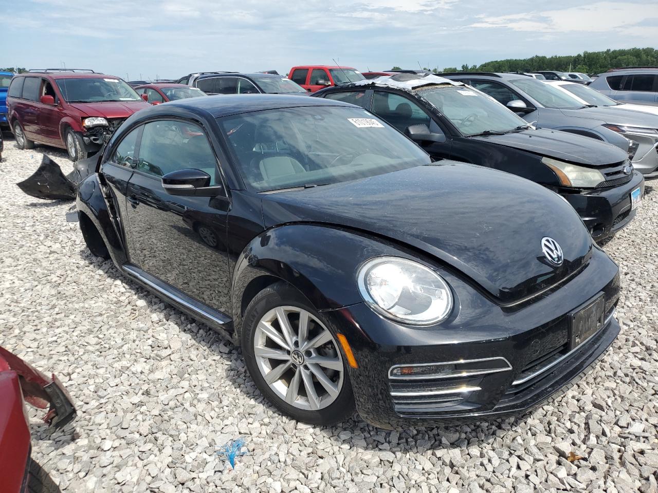 2017 Volkswagen Beetle Se VIN: 3VWJ17ATXHM608990 Lot: 61019045