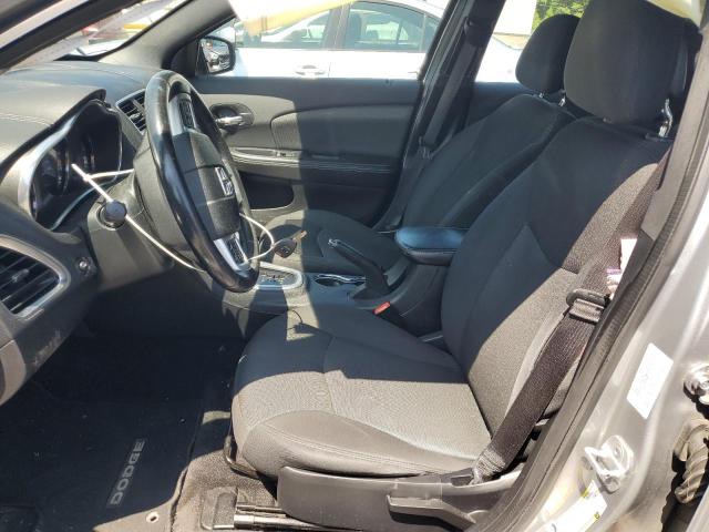 Sedans DODGE AVENGER 2013 Srebrny
