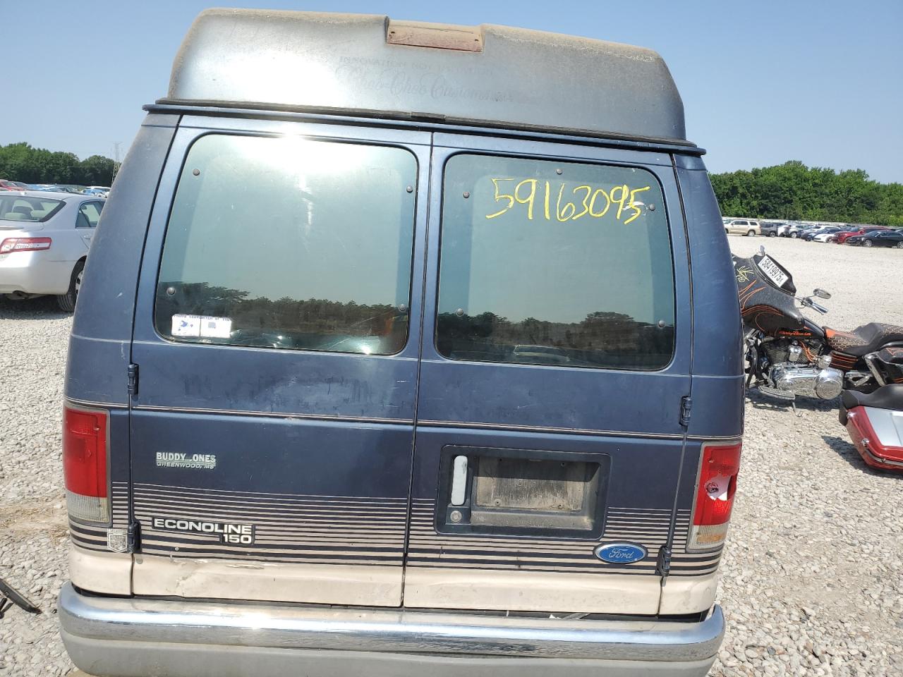 1997 Ford Econoline E150 Van VIN: 1FDEE14L0VHB54777 Lot: 93620665