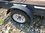 2004 Snowbear Utility Trailer zu verkaufen in West Warren, MA - Undercarriage