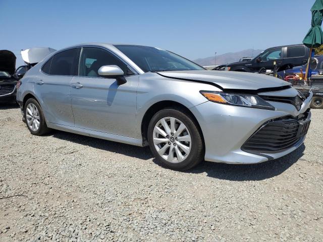  TOYOTA CAMRY 2020 Серебристый