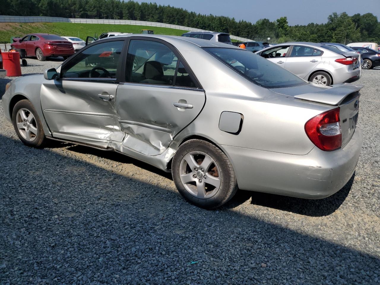 TOYOTA CAMRY 2003 VIN JTDBE32K830226947 фото 2
