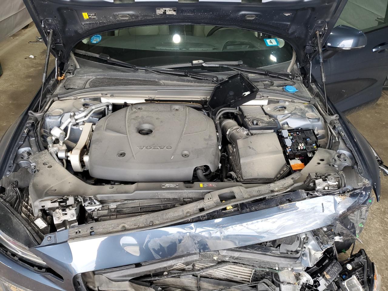 2022 Volvo V60 Cross Country T5 Momentum VIN: YV4102WK1N2092446 Lot: 59928515