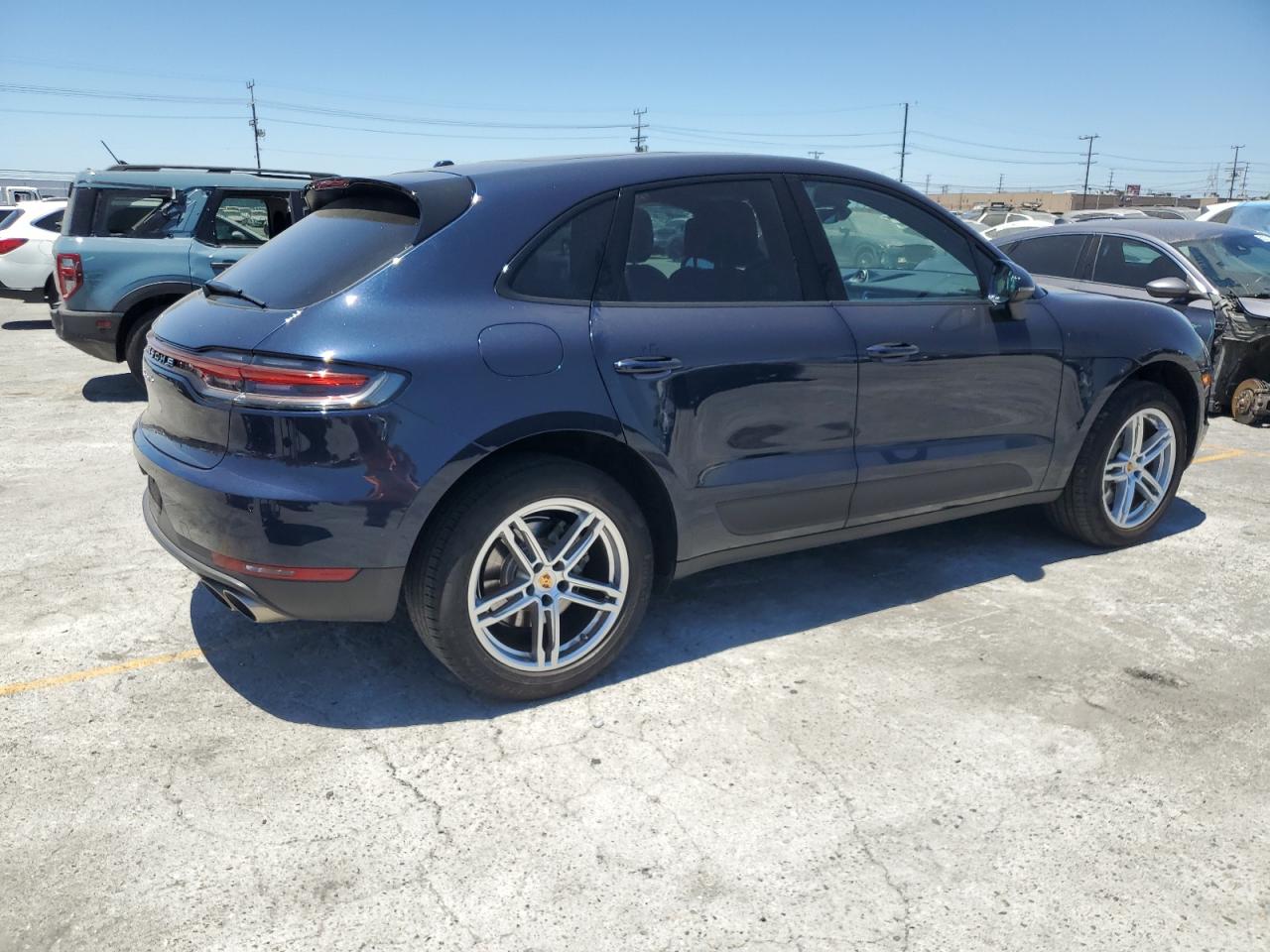 2020 Porsche Macan S VIN: WP1AB2A50LLB32357 Lot: 63089685