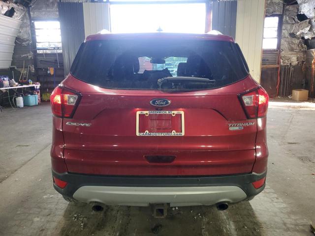  FORD ESCAPE 2019 Czerwony