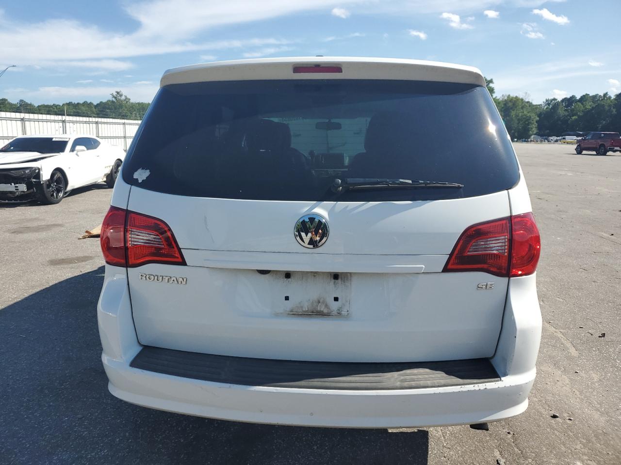 2014 Volkswagen Routan Se VIN: 2C4RVABG7ER134347 Lot: 61620855