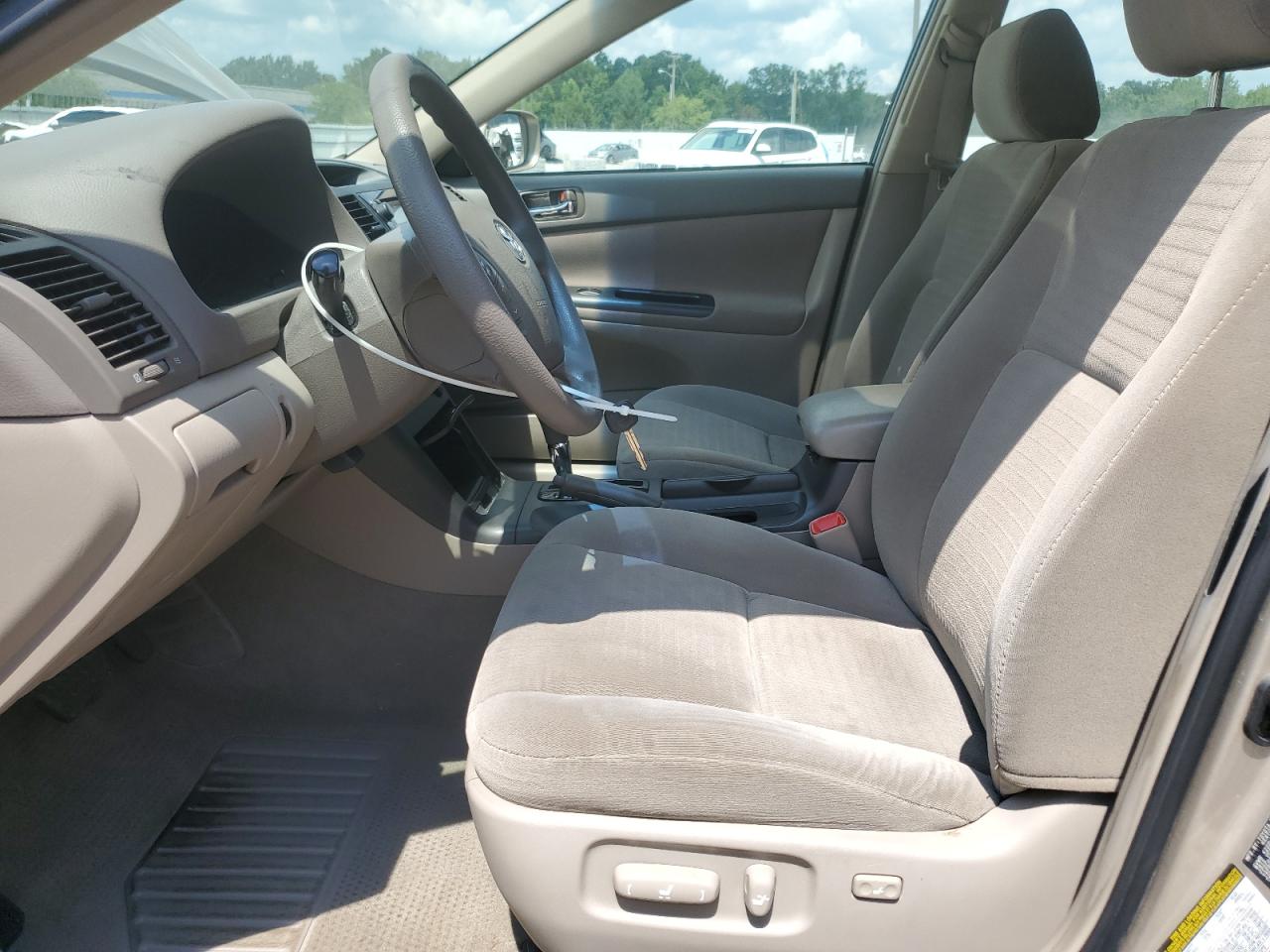 2005 Toyota Camry Le VIN: 4T1BE32K35U599918 Lot: 62756215