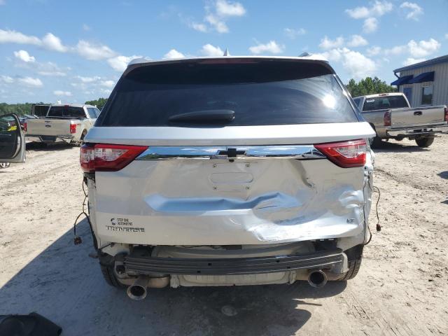  CHEVROLET TRAVERSE 2018 Srebrny