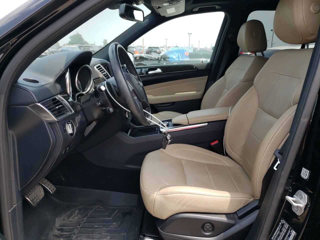 2015 Mercedes-Benz Ml 400 4Matic VIN: 4JGDA5GB3FA498034 Lot: 60687355