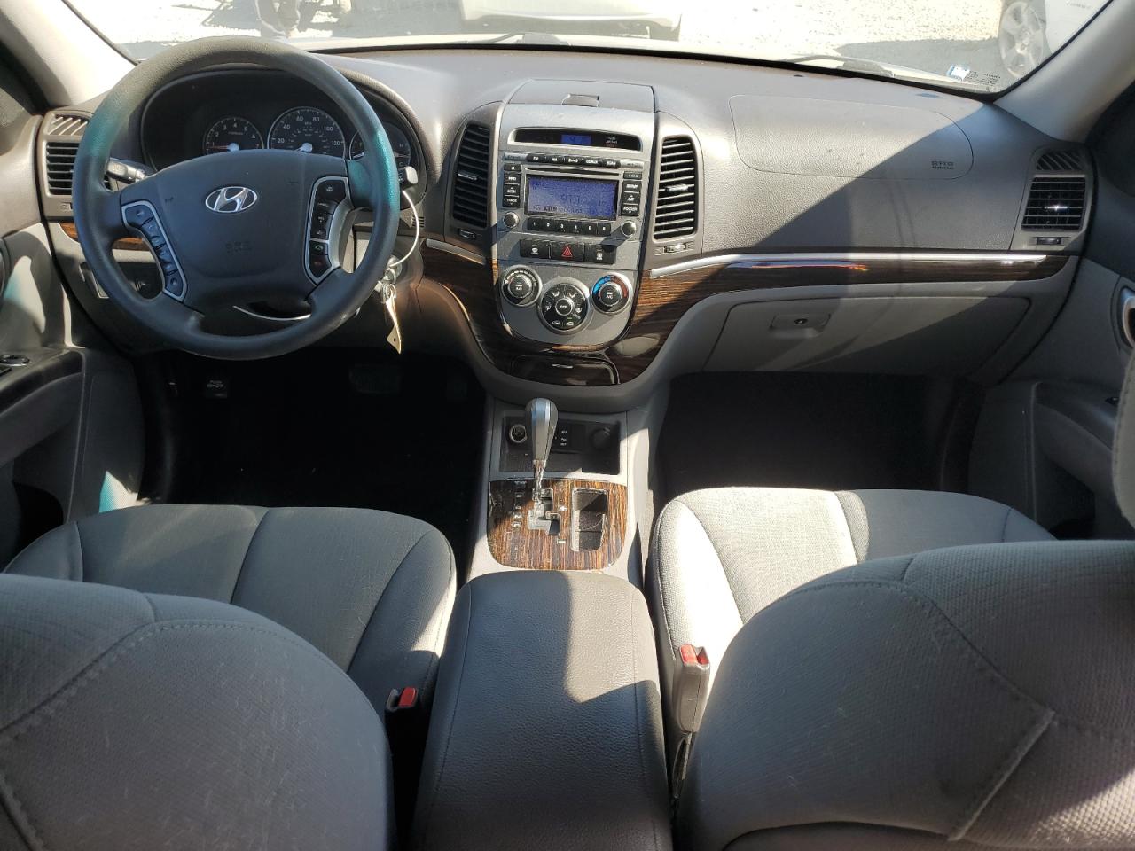 2010 Hyundai Santa Fe Gls VIN: 5NMSG3AB1AH395460 Lot: 62731655