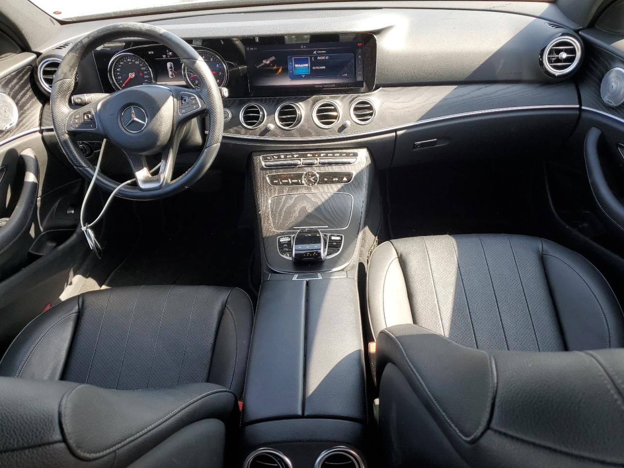 2018 Mercedes-Benz E 300 VIN: WDDZF4JB6JA348092 Lot: 59627645