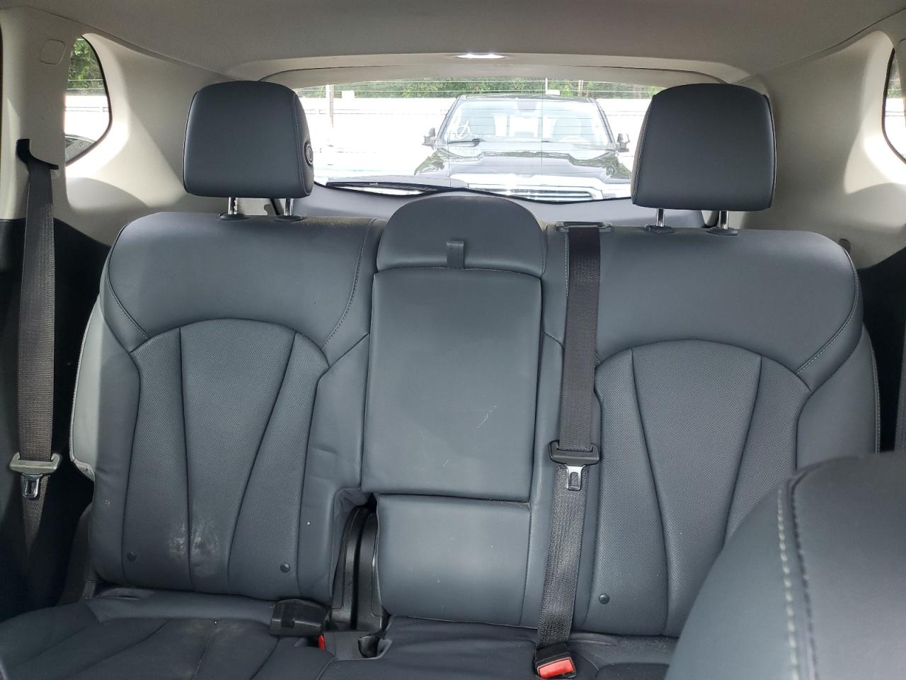 2019 Buick Envision Essence VIN: LRBFXCSA5KD008702 Lot: 60998055