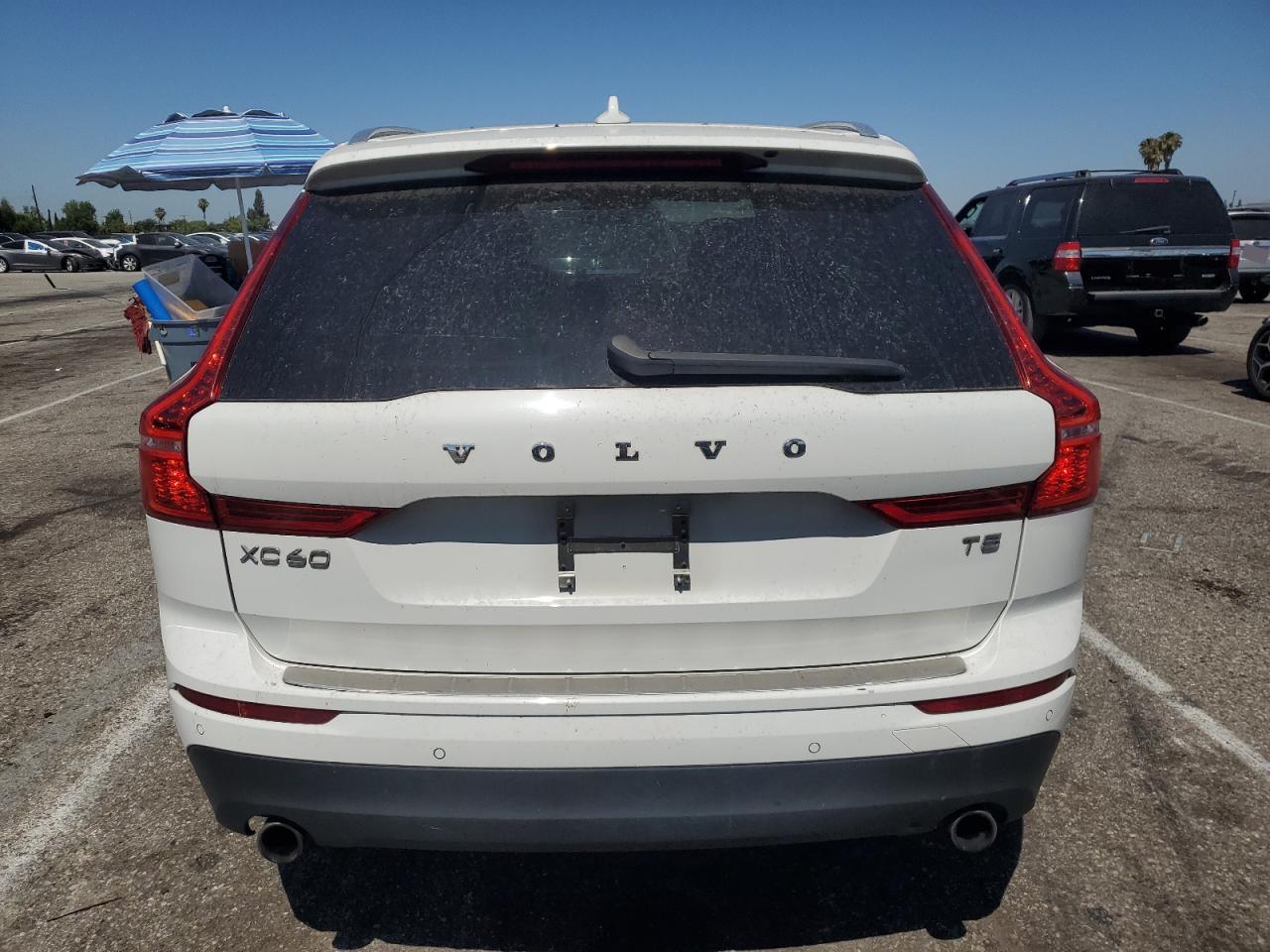 2020 Volvo Xc60 T5 Momentum VIN: YV4102DK8L1548948 Lot: 61027645