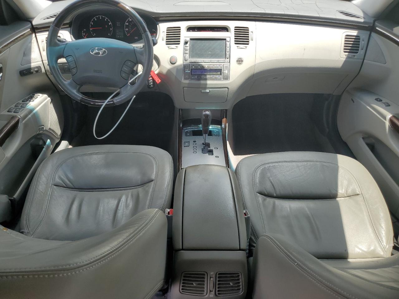2009 Hyundai Azera Se VIN: KMHFC46FX9A381167 Lot: 61723195