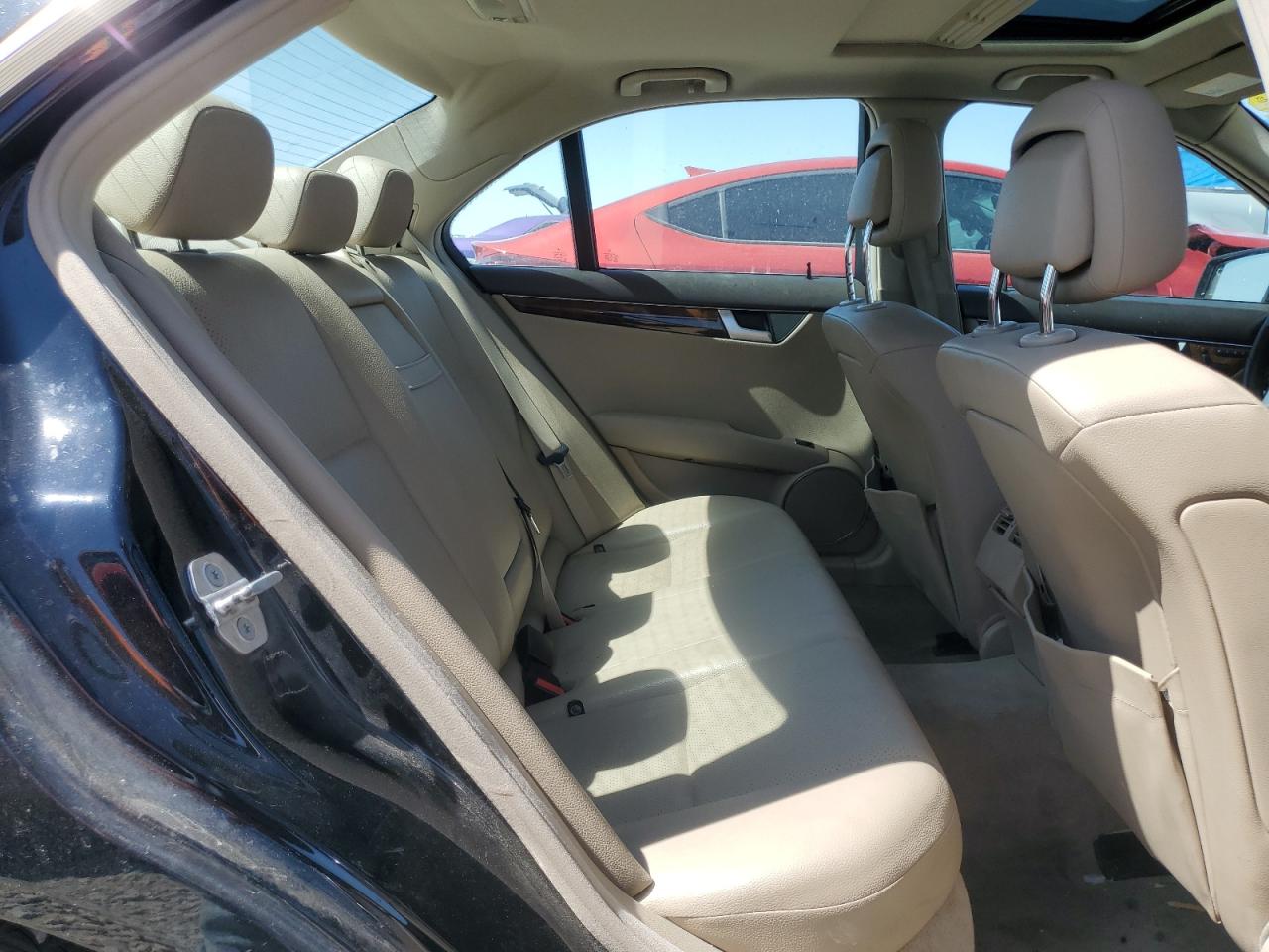 2012 Mercedes-Benz C 250 VIN: WDDGF4HB3CA669569 Lot: 60805995