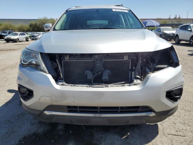  NISSAN PATHFINDER 2018 Srebrny