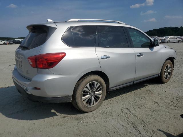  NISSAN PATHFINDER 2019 Srebrny