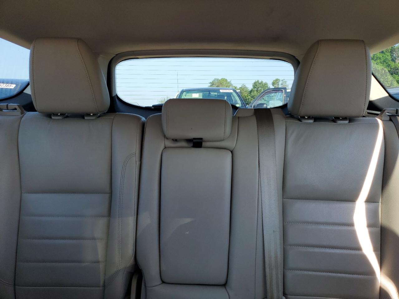 2016 Ford Escape Titanium VIN: 1FMCU0J98GUB19590 Lot: 62922055