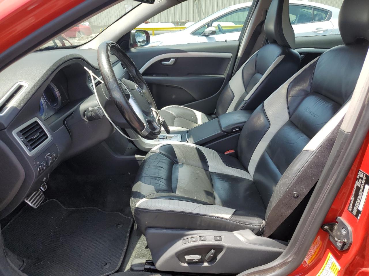 2010 Volvo V70 3.2 VIN: YV1960BW8A1120707 Lot: 60915065