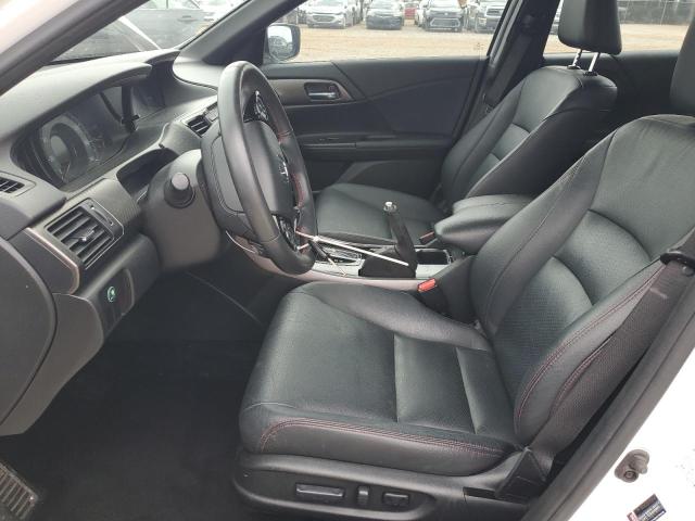 Седаны HONDA ACCORD 2017 Белы