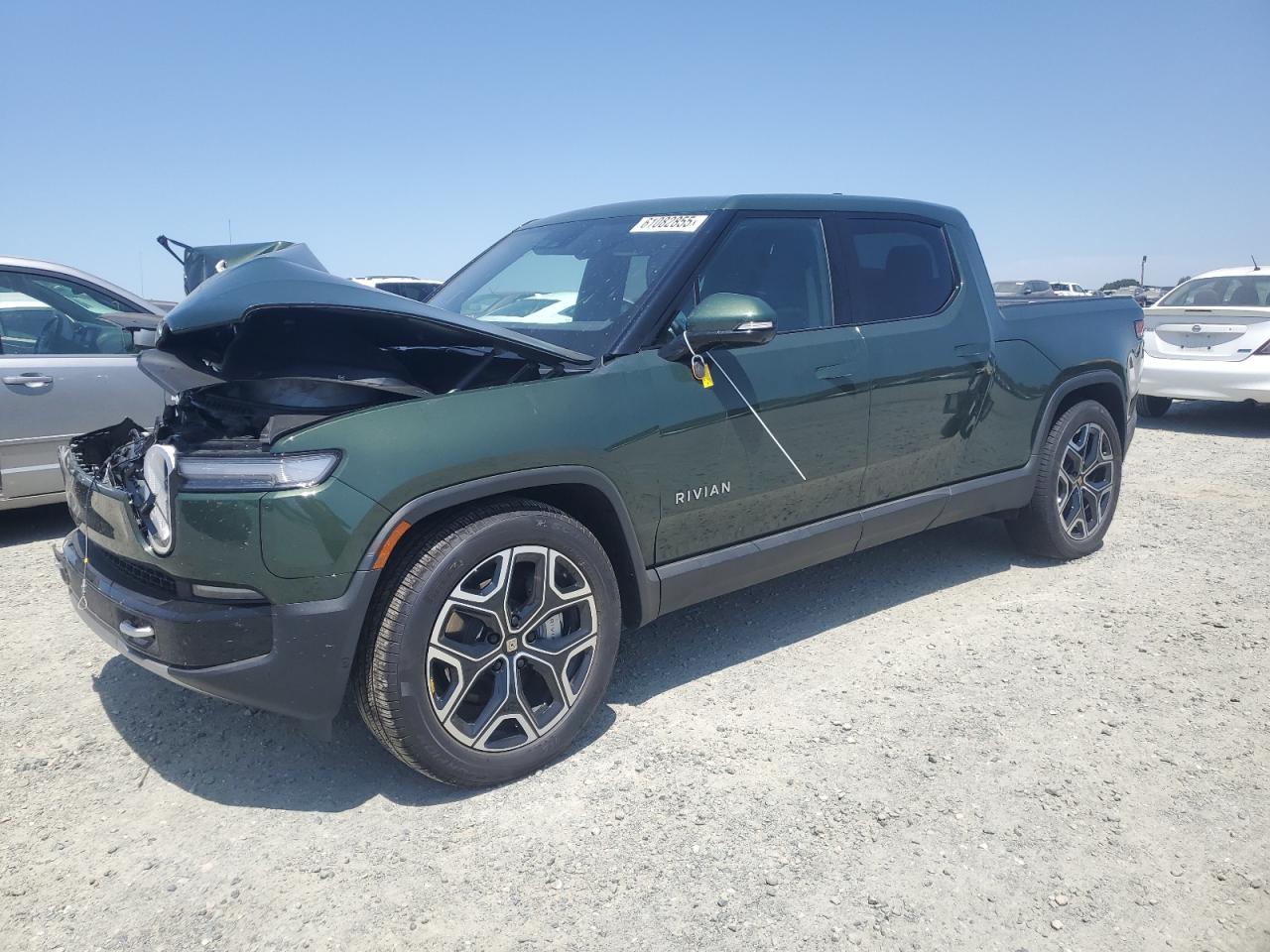 2025 Rivian R1T Adventure