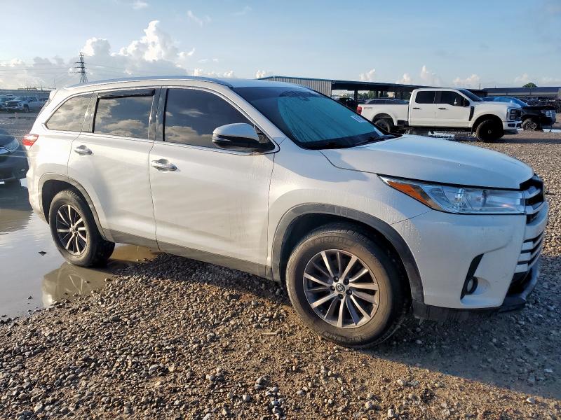  TOYOTA HIGHLANDER 2019 Белы