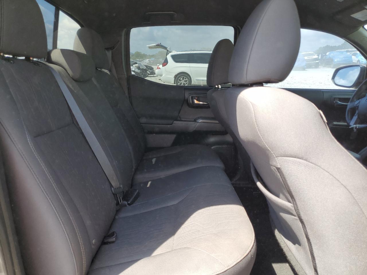 2019 Toyota Tacoma Double Cab VIN: 3TMCZ5AN5KM284803 Lot: 61807685