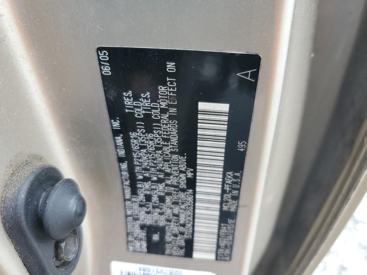 2005 Toyota Sienna Ce VIN: 5TDZA23C95S358014 Lot: 60670155