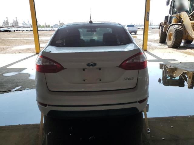  FORD FIESTA 2016 White