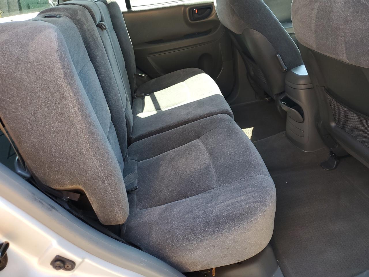 2001 Hyundai Santa Fe Gls VIN: KM8SC83D01U060640 Lot: 62702165