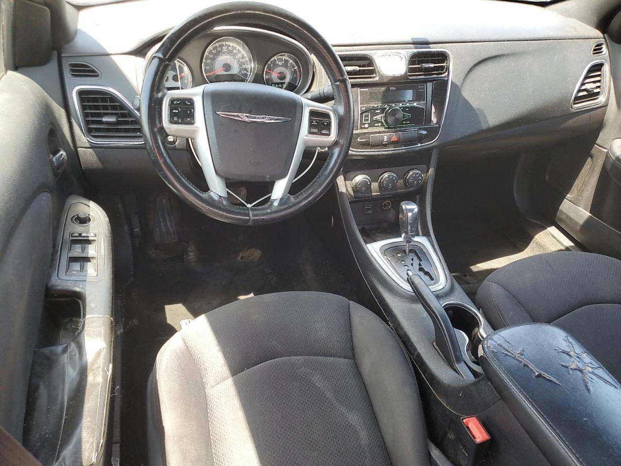 2014 Chrysler 200 Touring VIN: 1C3CCBBB9EN185033 Lot: 61739345
