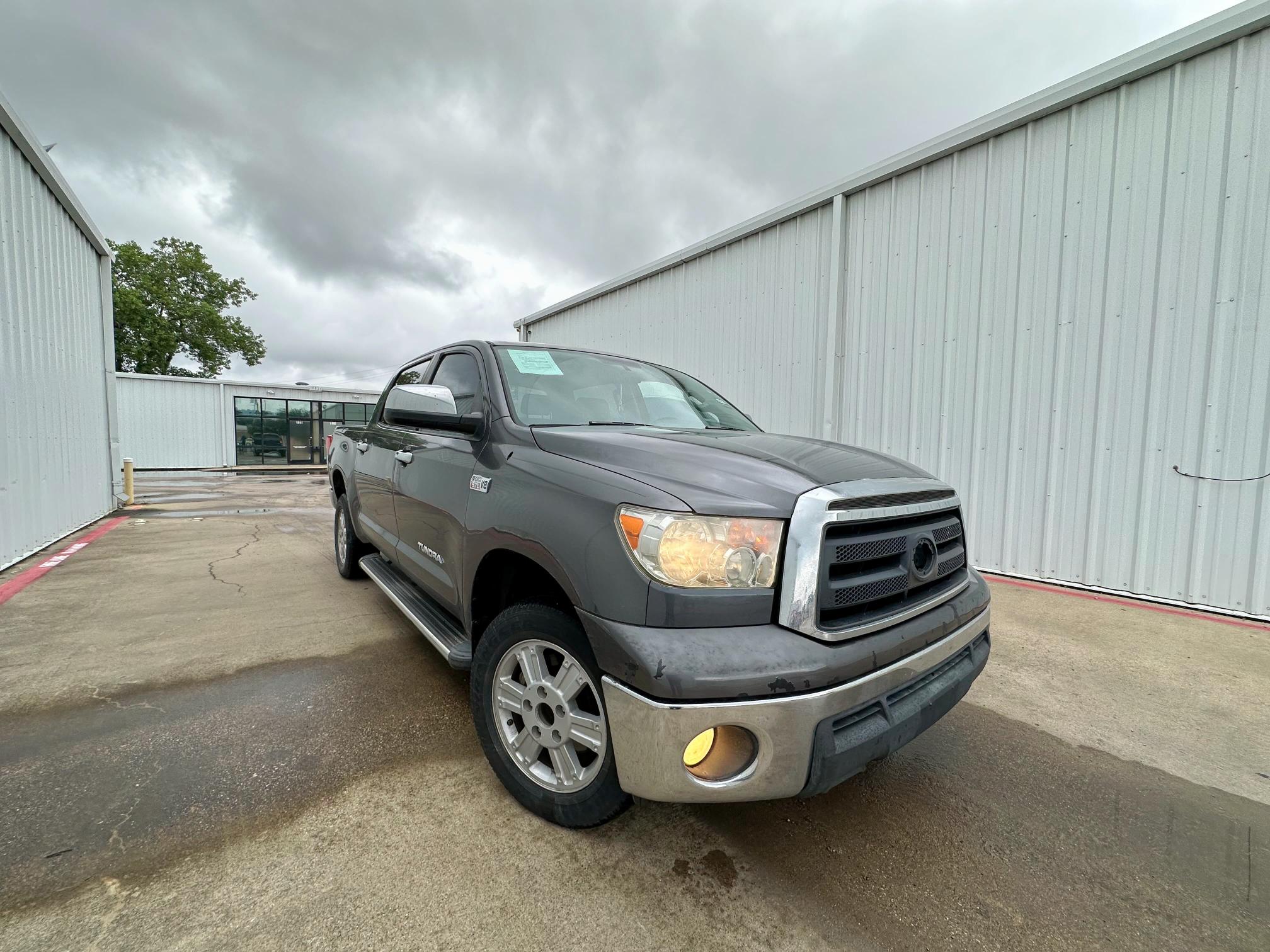 2011 Toyota Tundra Crewmax Sr5