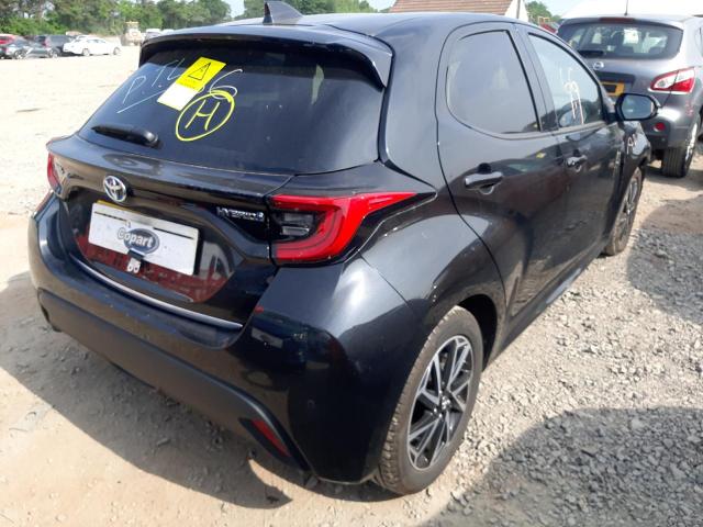2022 TOYOTA YARIS DESI