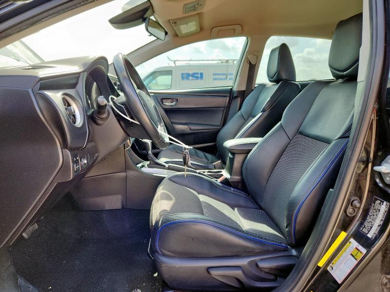  TOYOTA COROLLA 2017 Czarny