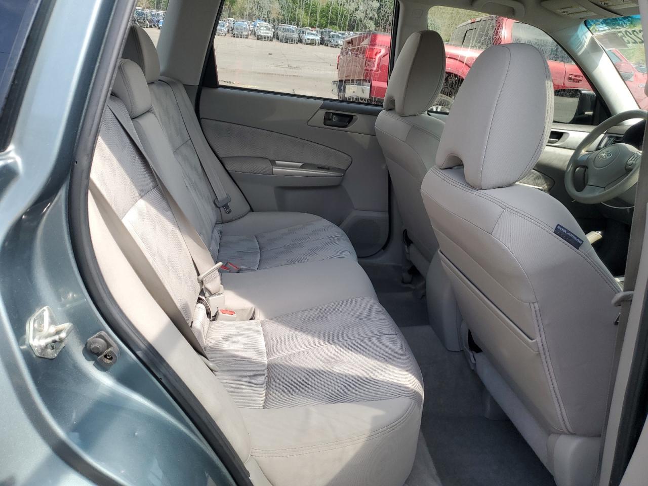 2010 Subaru Forester Xs VIN: JF2SH6BC4AH911464 Lot: 62176225