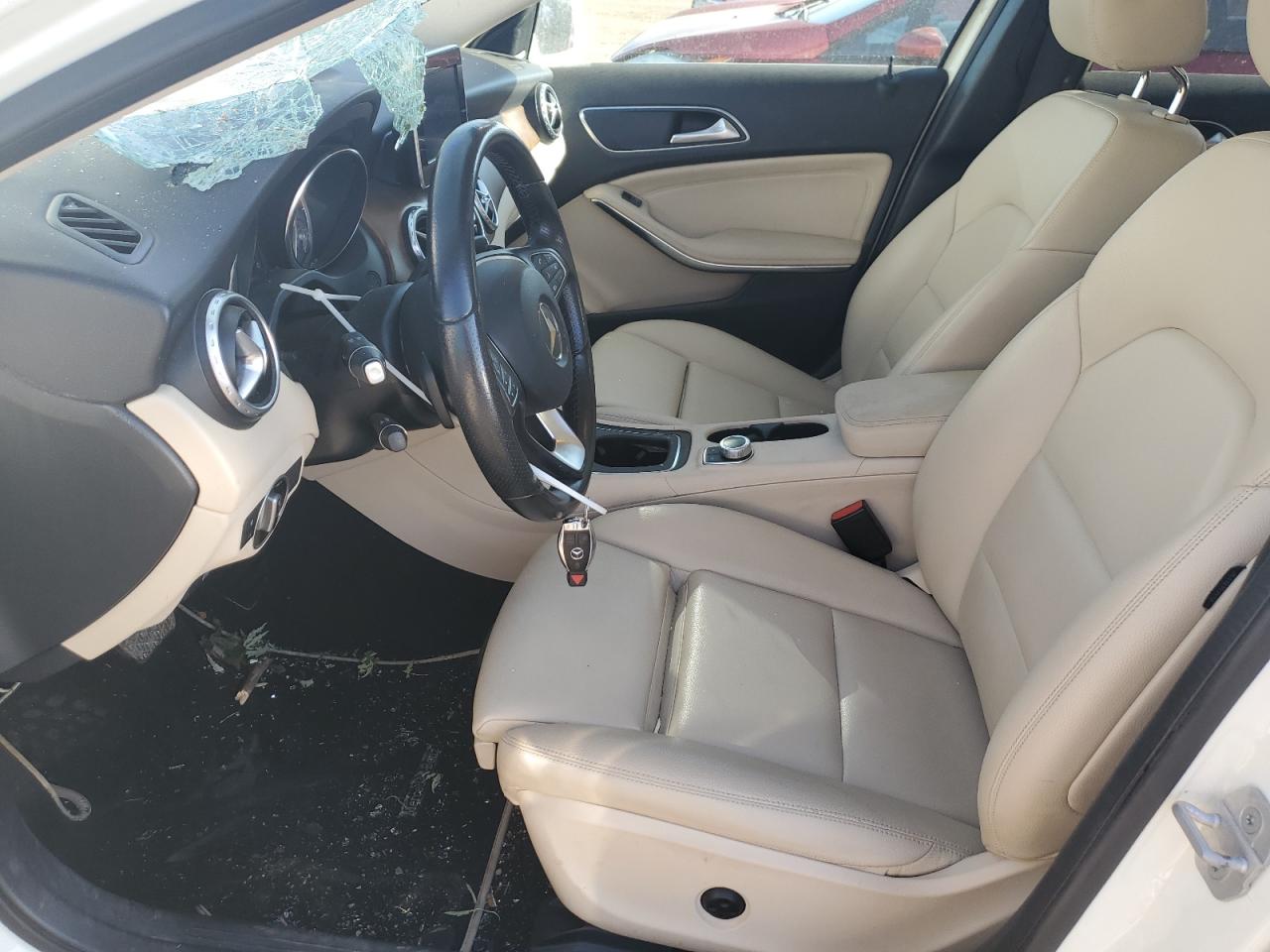 2016 Mercedes-Benz Gla 250 4Matic VIN: WDCTG4GB8GJ243139 Lot: 61609575