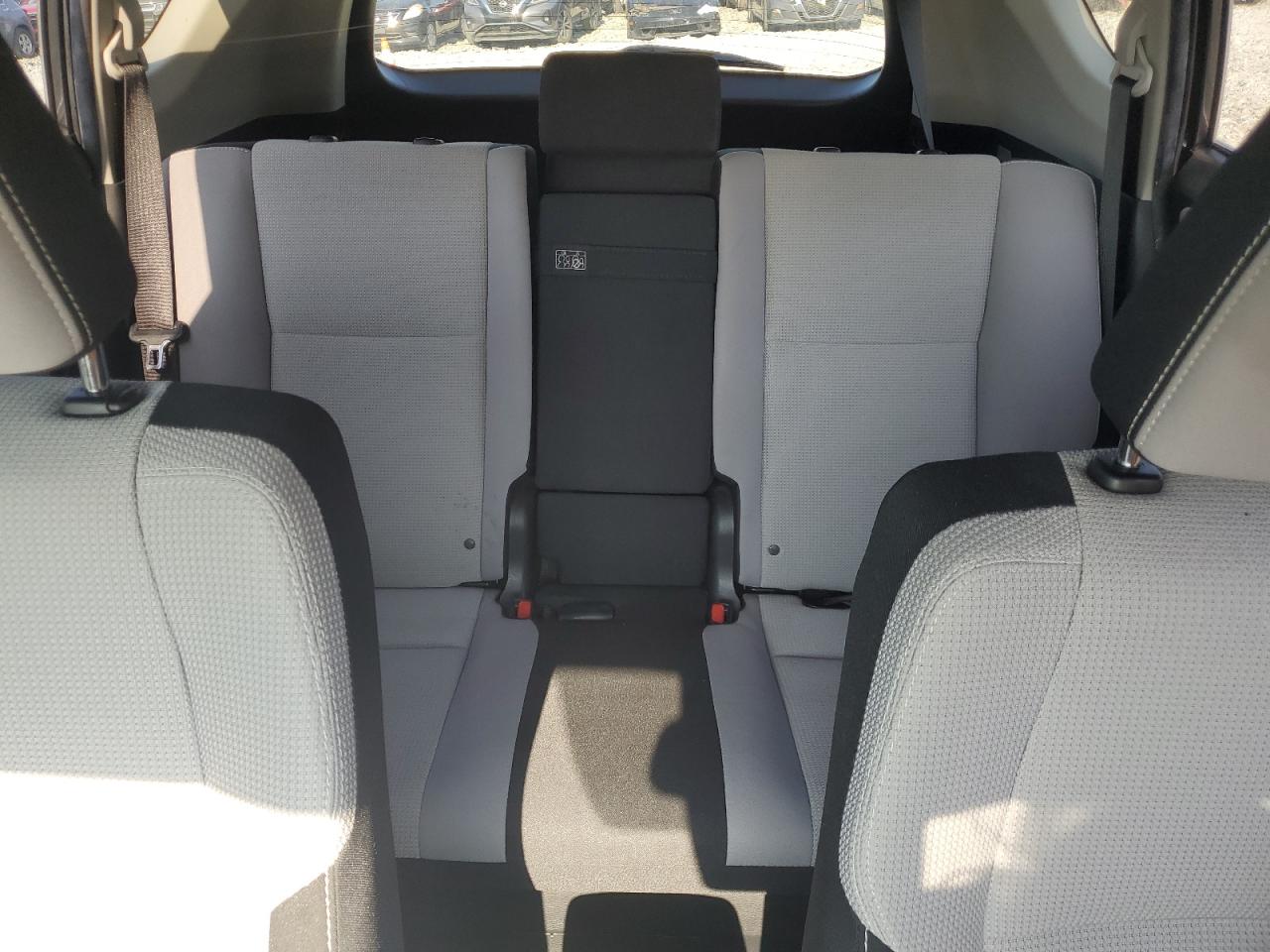 2017 Toyota Rav4 Hv Le VIN: JTMRJREV5HD123195 Lot: 62306035
