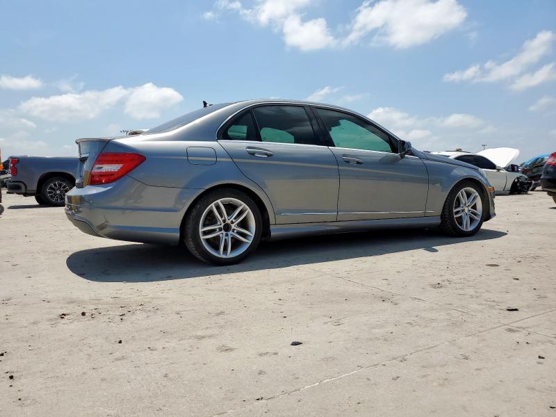 Sedans MERCEDES-BENZ C-CLASS 2012 Srebrny