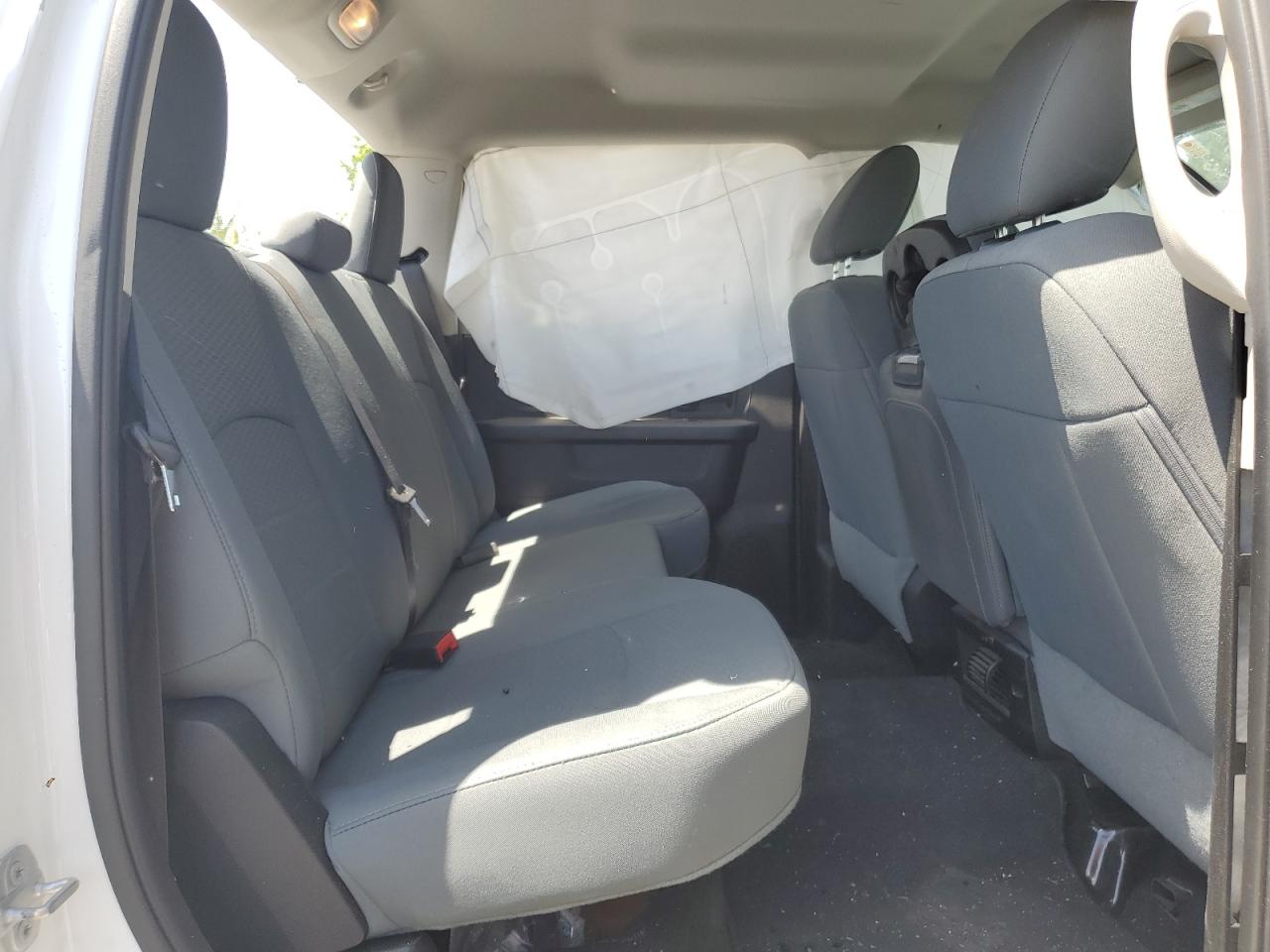 2016 Ram 2500 St VIN: 3C6UR5CL4GG103316 Lot: 60003485
