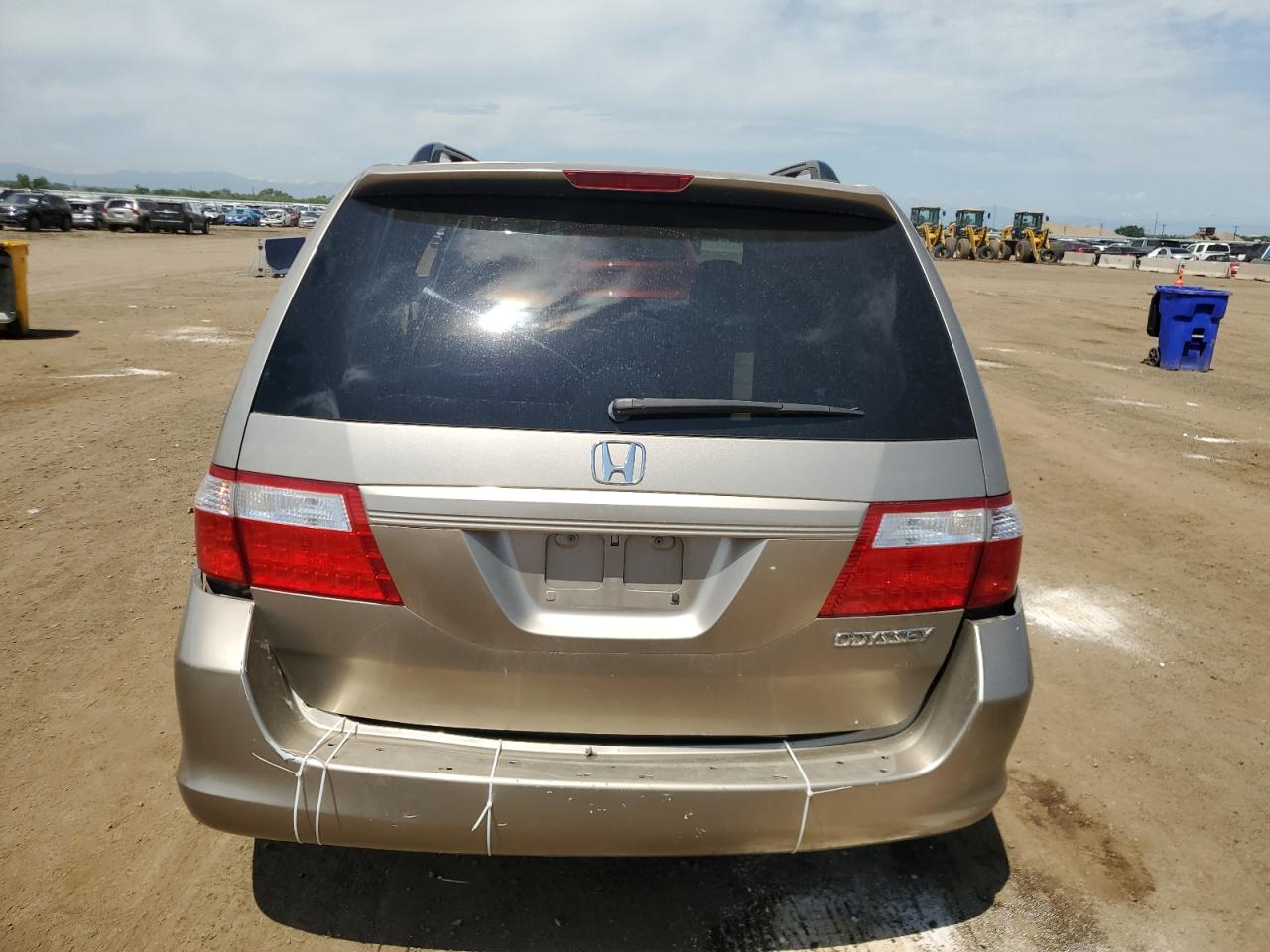 2005 Honda Odyssey Exl VIN: 5FNRL38635B420269 Lot: 60754595