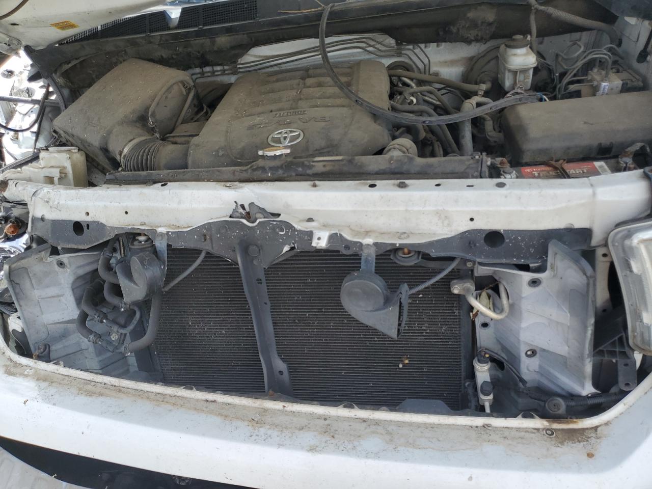TOYOTA TUNDRA 2012 VIN 5TFUY5F18CX222840 photo 11