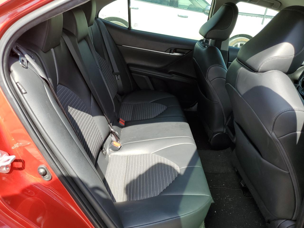 2021 Toyota Camry Se VIN: 4T1G11AK1MU425996 Lot: 61732355