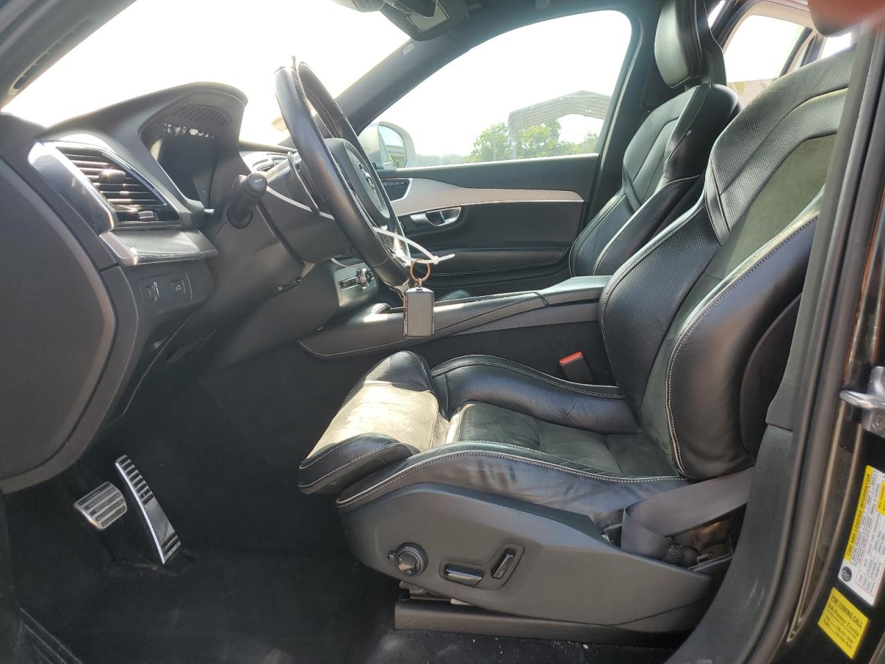 2016 Volvo Xc90 T6 VIN: YV4A22PM5G1063339 Lot: 62895375