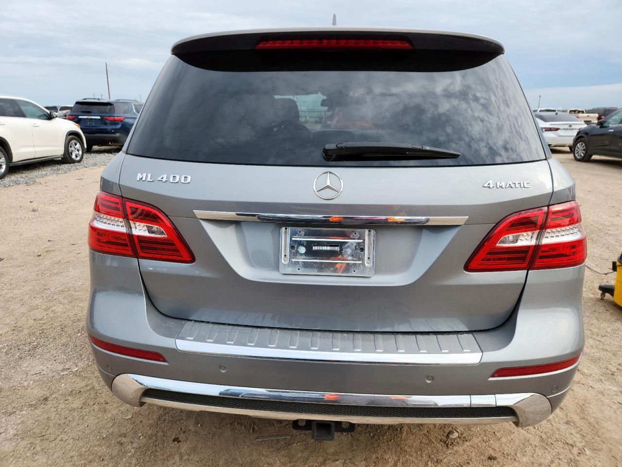 2015 Mercedes-Benz Ml 400 4Matic VIN: 4JGDA5GB0FA562093 Lot: 62386795