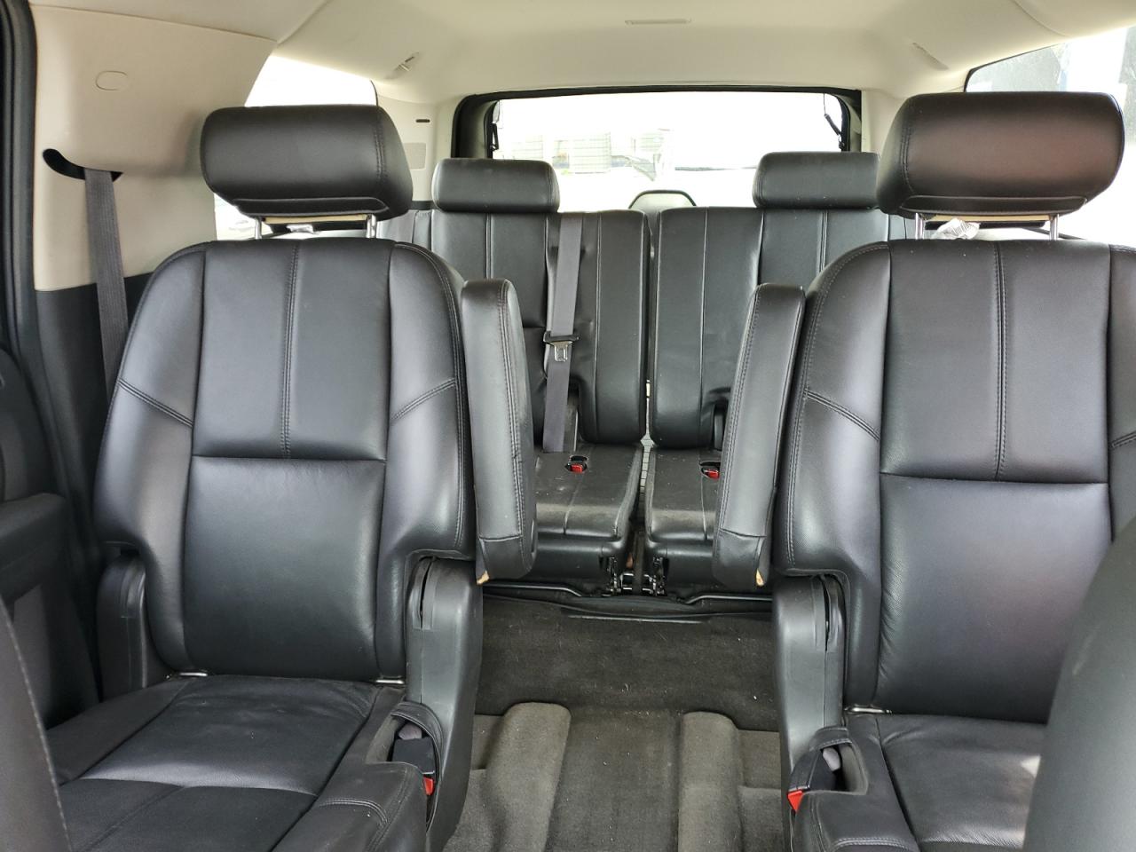 2009 Chevrolet Suburban K1500 Lt VIN: 1GNFK26389R293373 Lot: 59343585